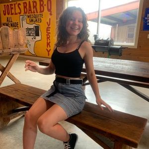 Meet your Posher, Jade